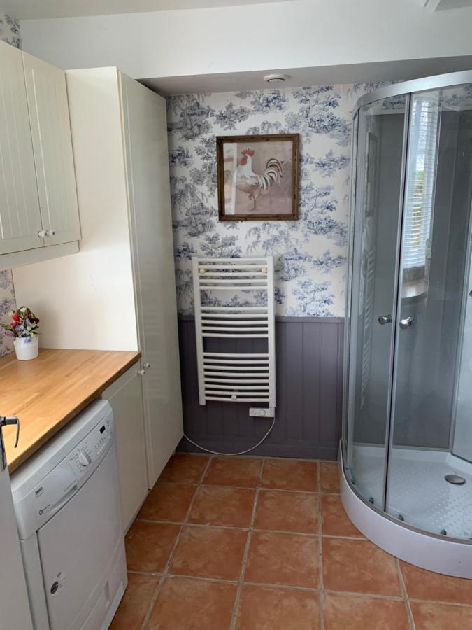Entire Farm House Stay, La Gerouardiere Barenton ภายนอก รูปภาพ